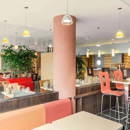 Ibis Marne La Vallée Val D'europe 3* Montévrain