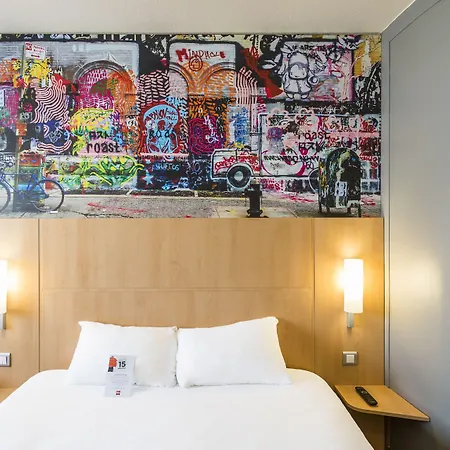 Ibis Marne La Vallée Val D'europe Hotel 3*