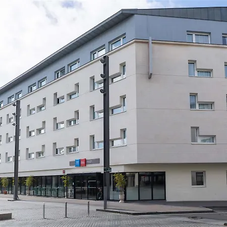 Ibis Marne La Vallee Val D'europe 3* Μοντεβρέν