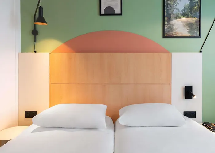 Ibis Marne La Vallée Val D'europe Hotel