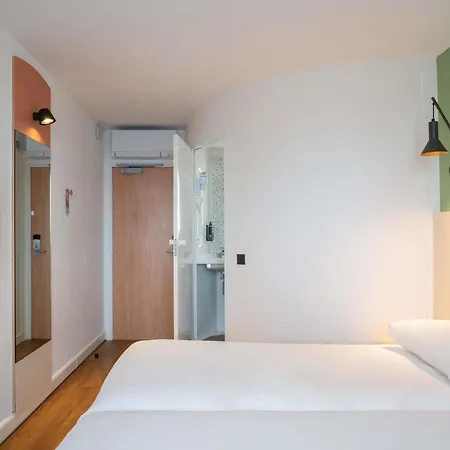 Hotel Ibis Marne La Vallée Val D'europe Montévrain