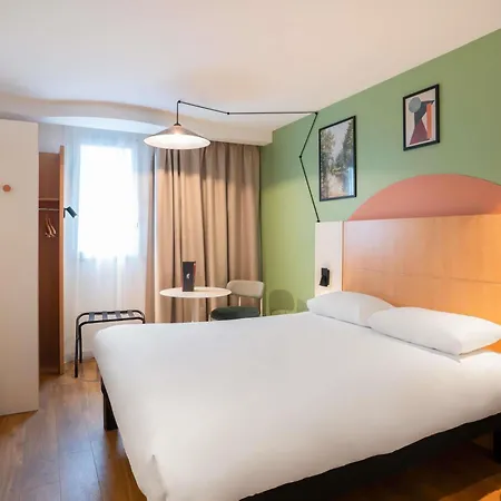 Ibis Marne La Vallee Val D'europe 3*