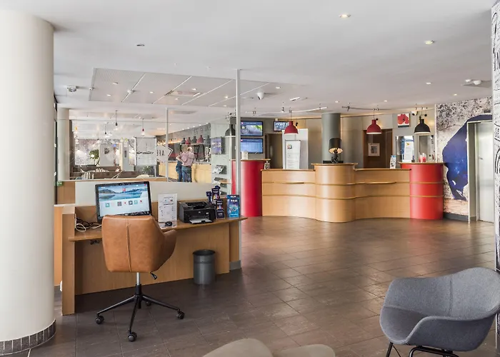 Ibis Marne La Vallee Val D'europe Hotel 3*
