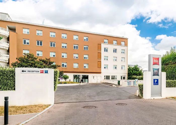 Ibis Marne La Vallee Val D'europe Hotel 3*